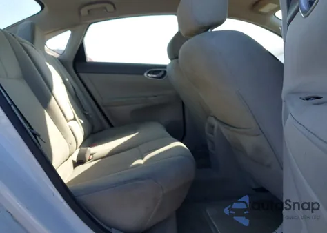 2014 Nissan Sentra S z USA, uszkodzony, nr VIN 3N1AB7AP7EY317843